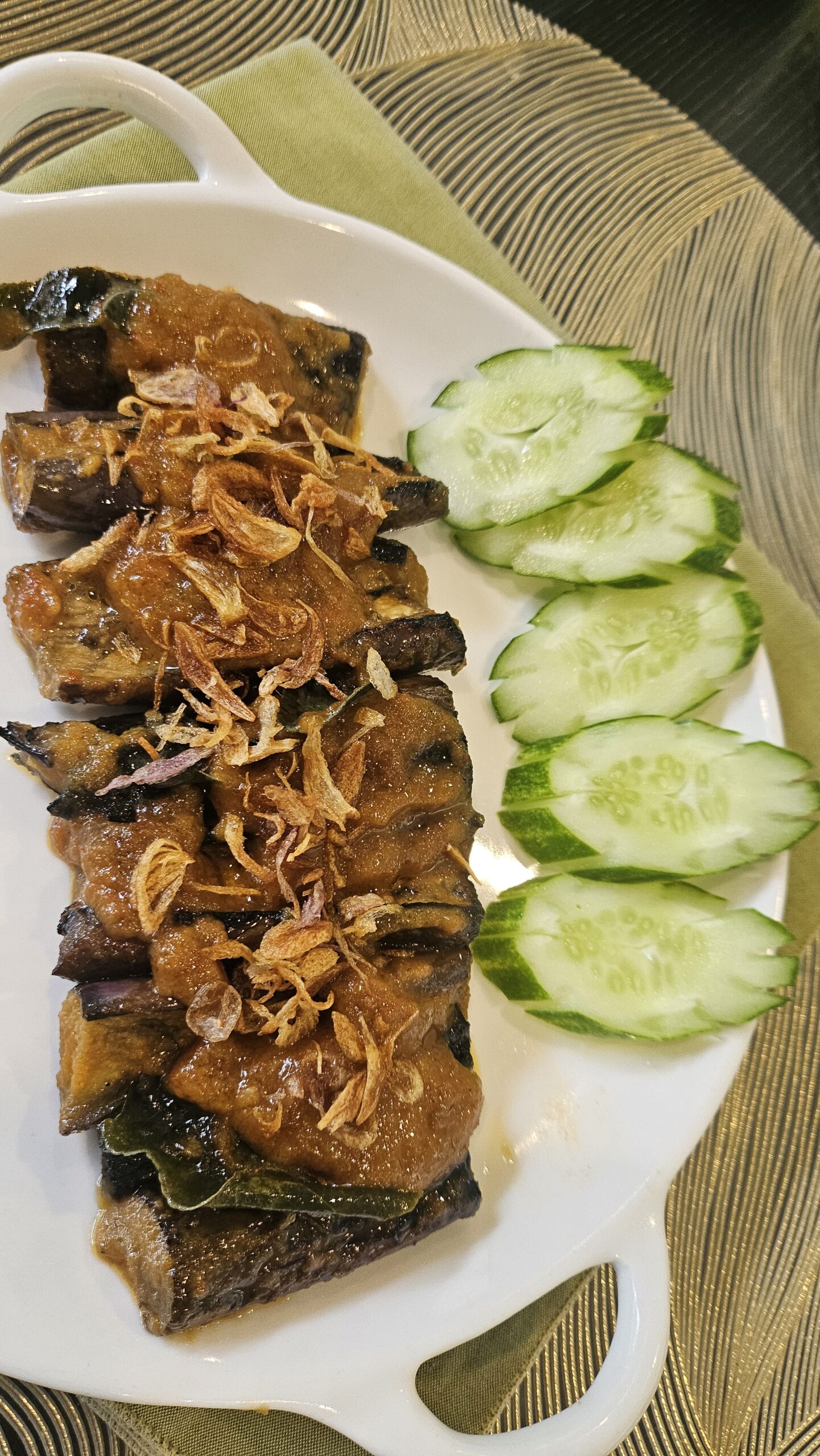 Terong Mapui(&nbsp; CHARRED EGGPLANT IN SPICY SAUCE)